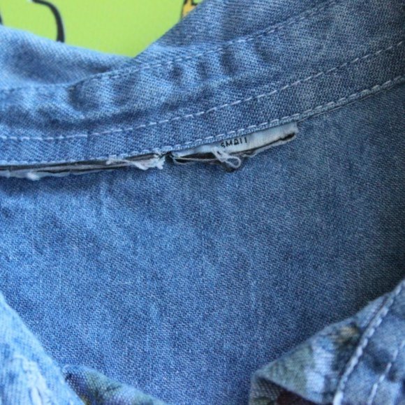 Vintage Floral Print Denim Collared Shirt - Picture 3 of 9